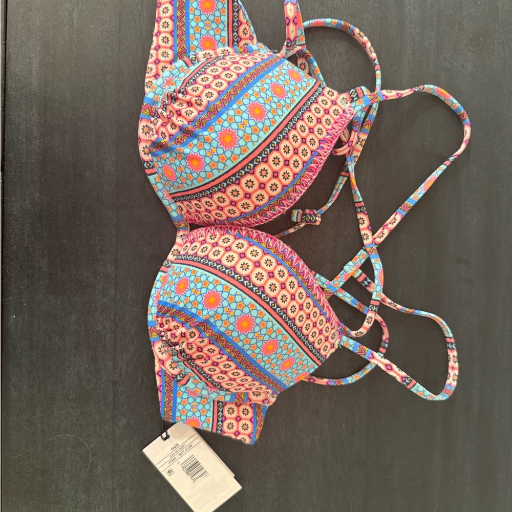 Colorful Patterned Bikini Set - Picture 4 of 4